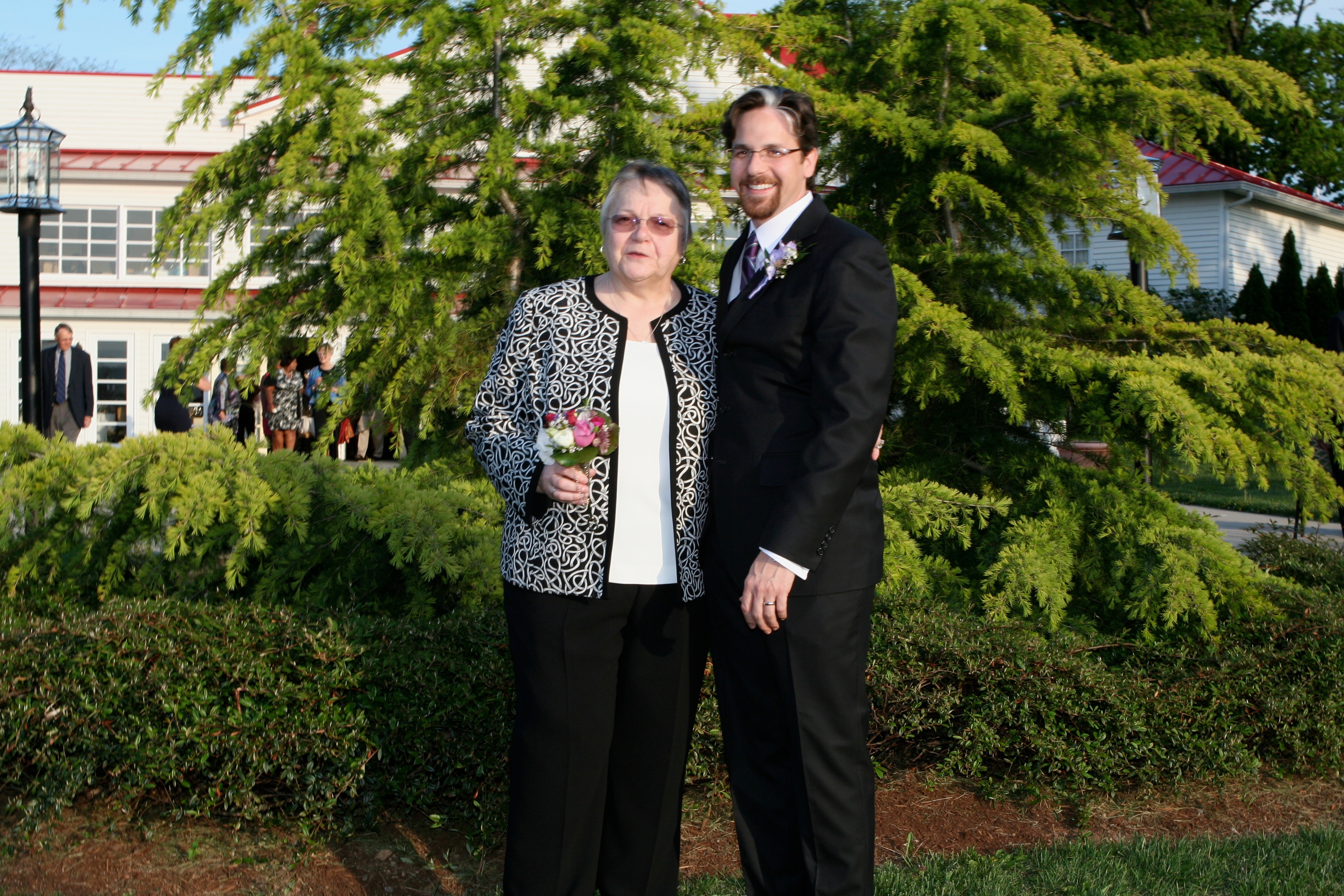 2010-04-23-229 Lindsay-Andrew Wedding.jpg